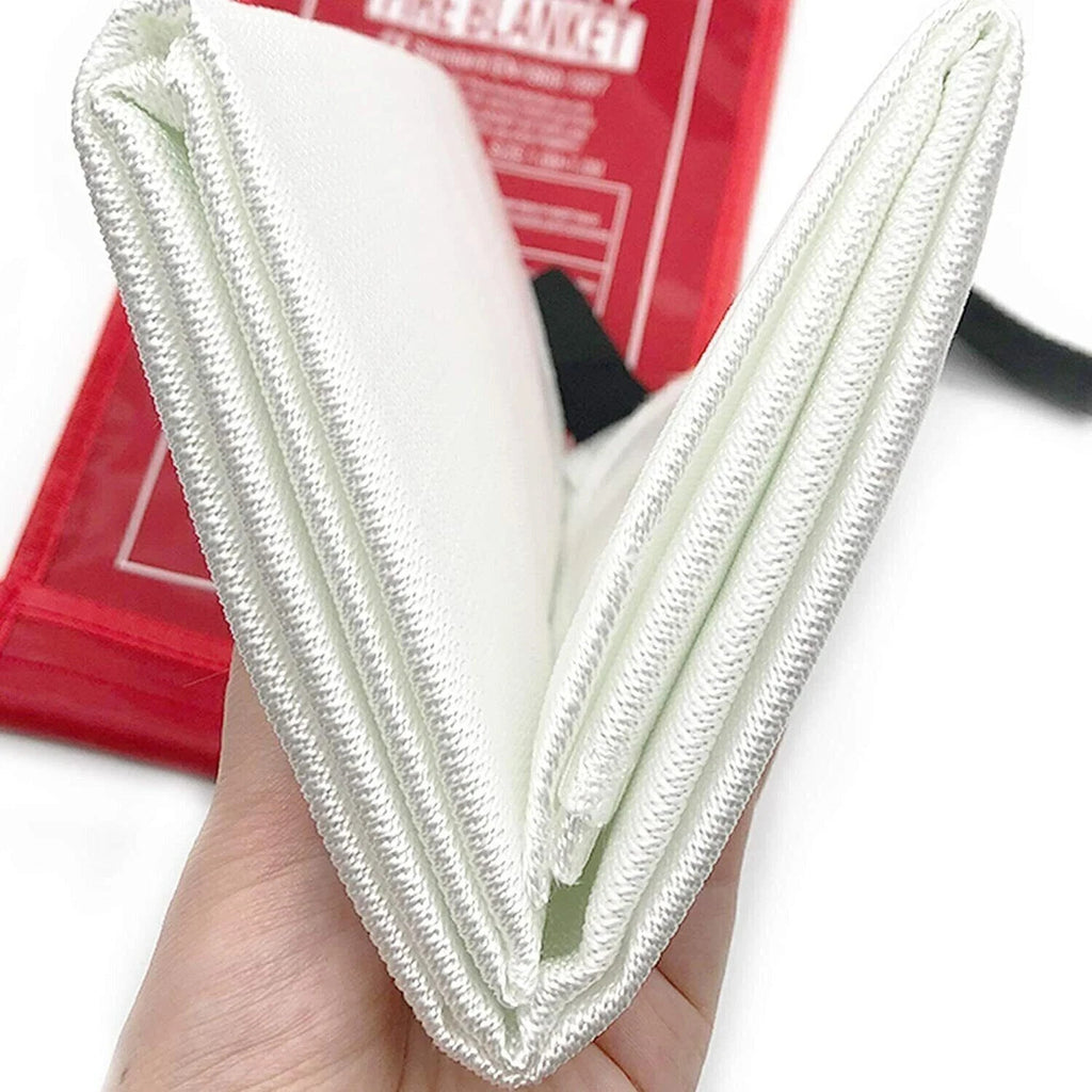Fire blanket 1m x 1m pack of 3 – image 3